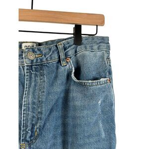 Urban‎ Outfitters BDG Womens Size 32 High Rise Mom Jeans Grunge Y2K Stone Wash